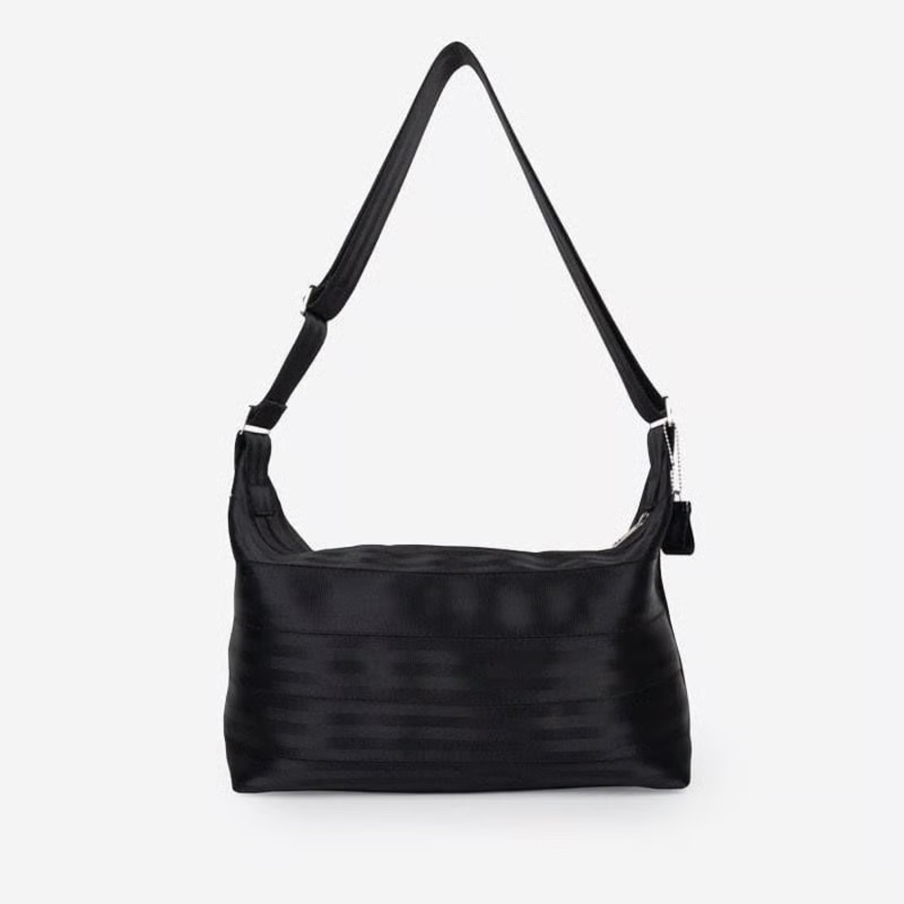 NWOT Harvey’s Original Seatbelt Brooklyn Hobo Bag